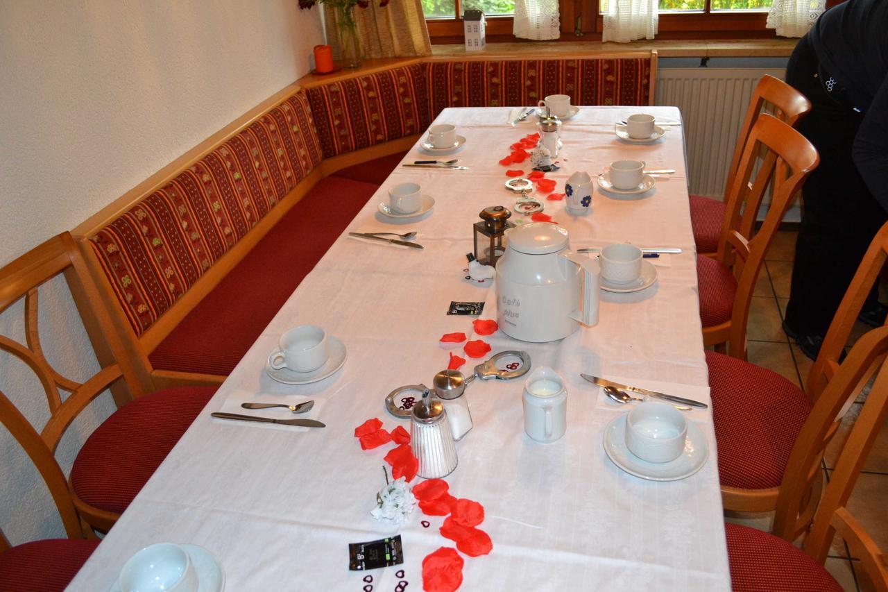 Gaestehaus Tagescafe Eckenfels Ohlsbach Екстериор снимка